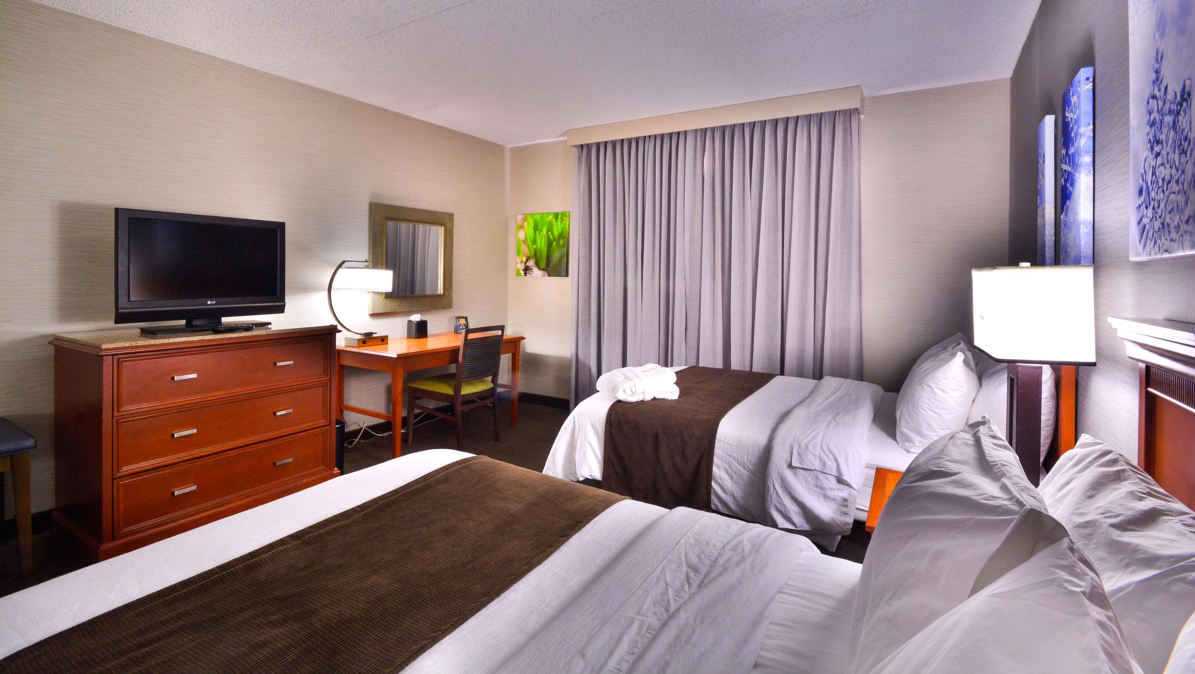 Embassy Suites By Hilton Denver Central Park Room photo