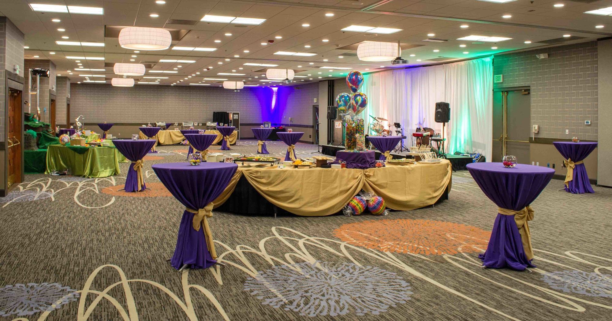 Embassy Suites By Hilton Denver Central Park Business photo